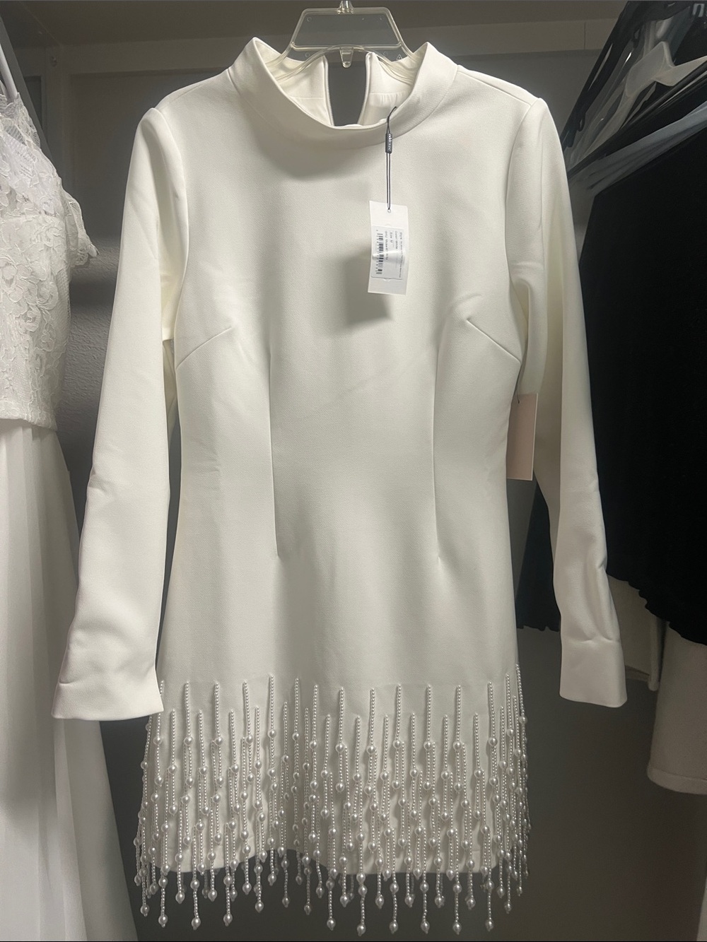 Elegant White Pearl-Trim Long Sleeve Wedding Dress